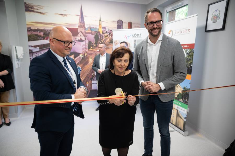 Media o otwarciu Centrum Zdrowego i Aktywnego Seniora ul. Przyrodnicza - zdjęcie 1